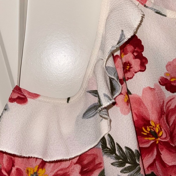 Papaya Floral Blouse - Picture 5 of 7